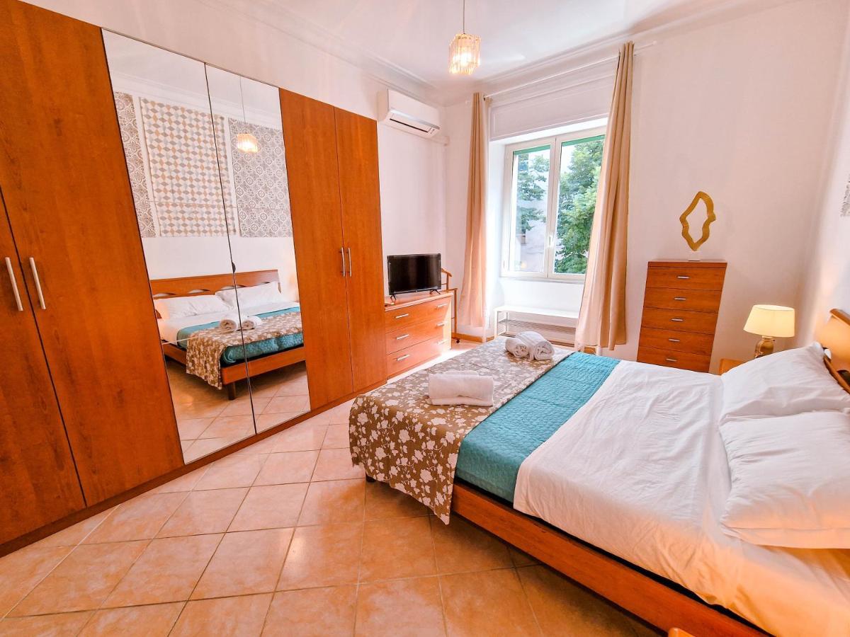 Vatican Shelter Apartment Rom